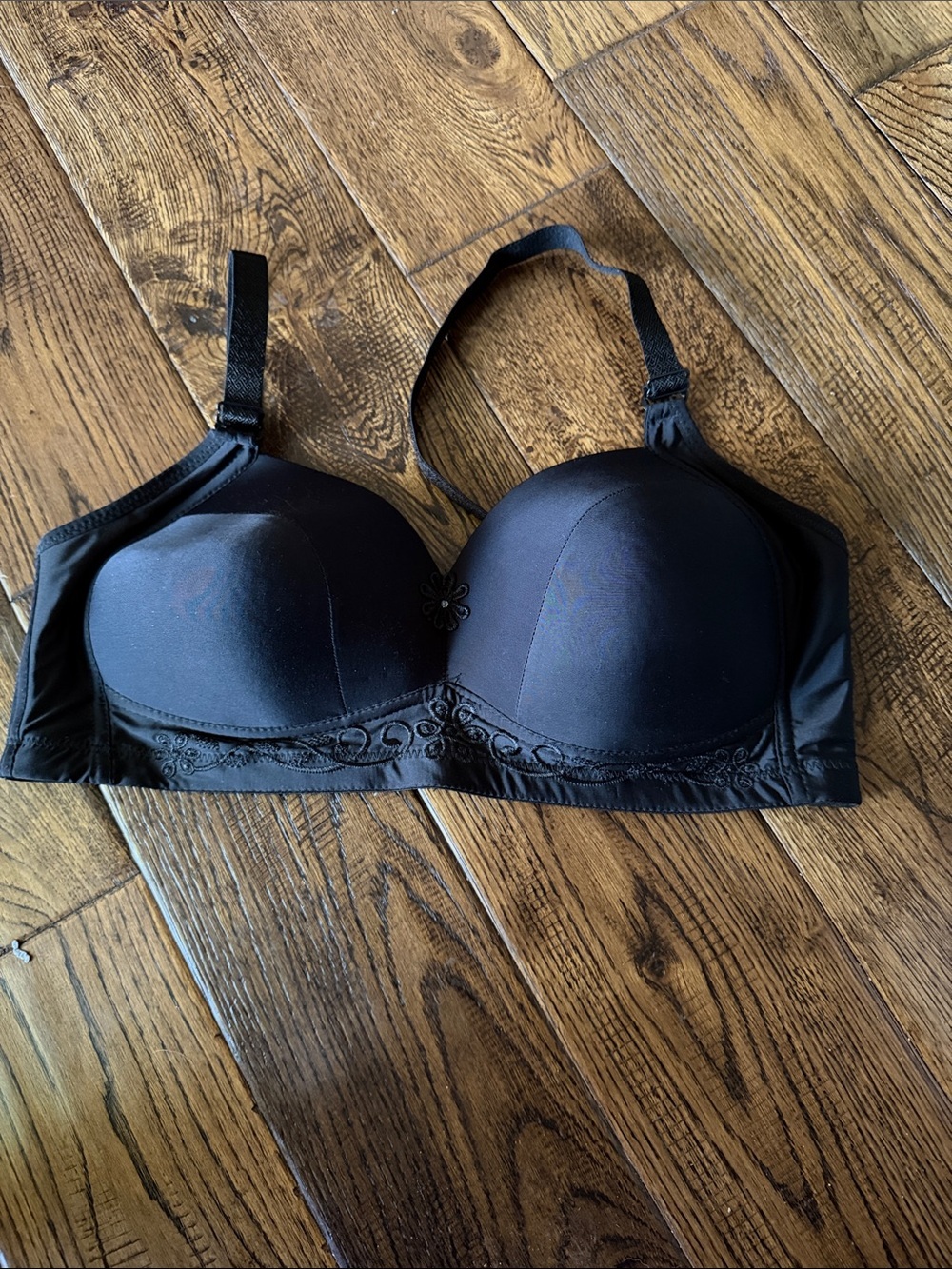 ROSE INTIMATES Black Everyday T-Shirt Bra with Light Embroidery Size 38D